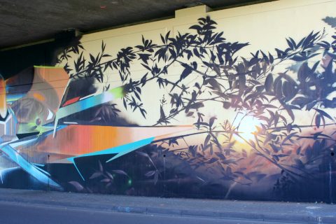 Mantra_&_Love_Graffiti_Konrad_Adenauer_Brücke_Trier_201721 | 